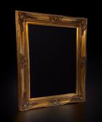 Lijst- Museale, een voluut - hout met bladgoud - Gips