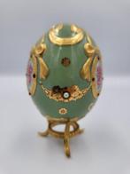 Fabergé ei - Porselein, Verguld