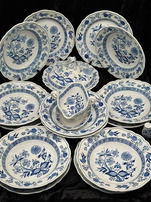 Eetservies - Hutschenreuther Zwiebelmuster – Elegantes, Antiek en Kunst, Antiek | Meubels | Tafels