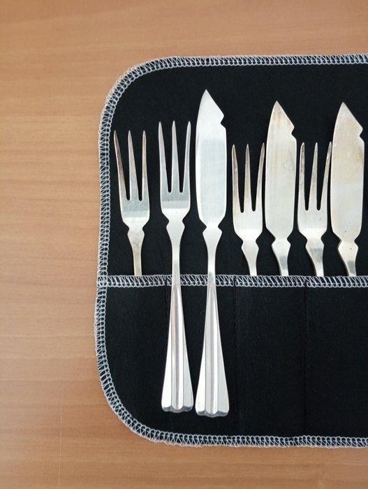 Bestekset voor 12 personen (129) - Staal, Verzilverd, Antiek en Kunst, Antiek | Meubels | Tafels