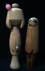 Set van 3 / Japanse vintage houten Kokeshi-pop (H:21-26cm) -, Antiek en Kunst