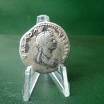 Romeinse Rijk. Domitia (Augusta, 82-96 n.Chr.). Cistoforo