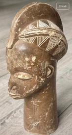 tête votive en pierre de Mbigou - Gabon