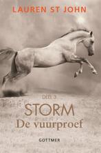 De vuurproef / Storm / 3 9789025760649 Lauren St John, Boeken, Verzenden, Zo goed als nieuw, Lauren St John
