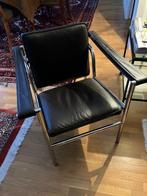 Cassina - Charlotte Perriand, Le Corbusier, Pierre Jeanneret, Antiek en Kunst