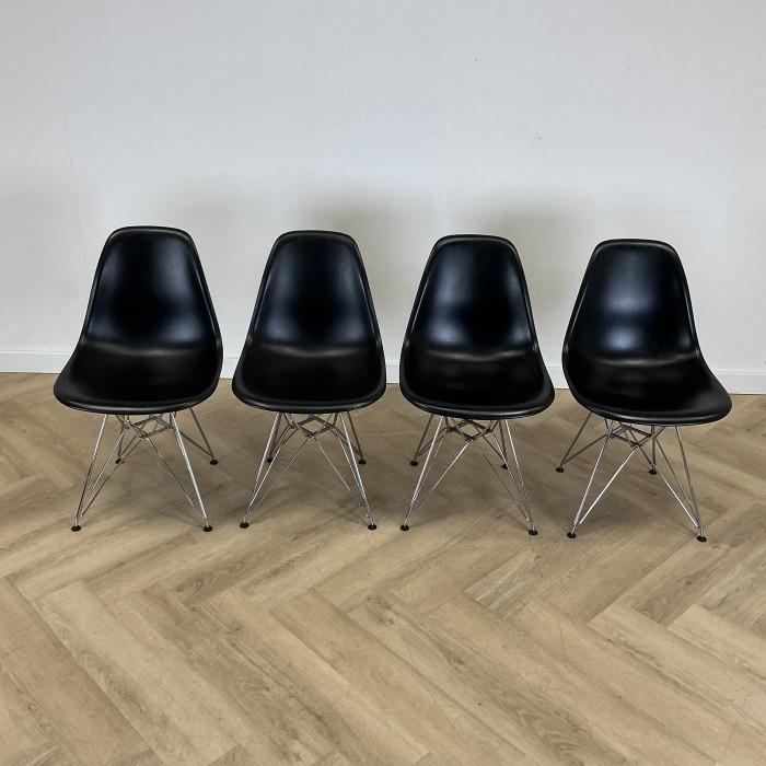 Vitra Eames DSR complete set van 4 stoelen, zwart, Huis en Inrichting, Stoelen, Zwart, Gebruikt