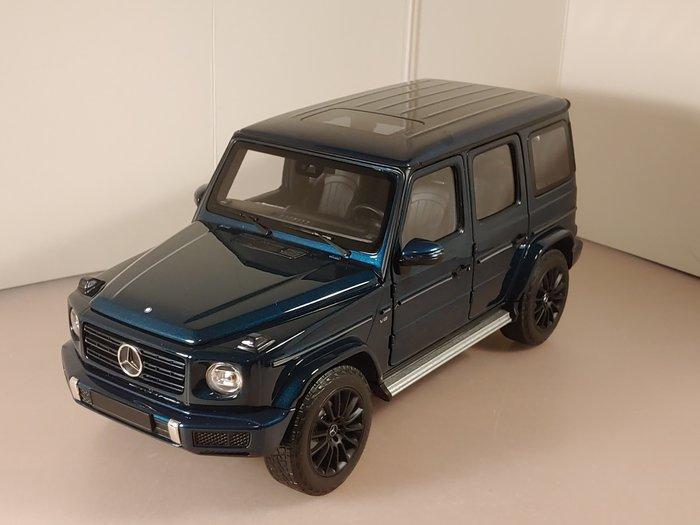 Minichamps 1:18 - Model stationwagon - Mercedes-Benz AMG, Hobby en Vrije tijd, Modelauto's | 1:5 tot 1:12