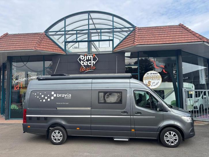 BRAVIA MOBIL SWAN 699 – 2023 – 13.000 km – Garantie 12 mois, Caravanes & Camping, Camping-cars, Automatique, Mercedes, 6 à 7 mètres