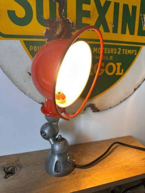 Jielde - Jean-Louis Domecq - Lampe de table - Acier,, Antiek en Kunst, Antiek | Wandborden en Tegels