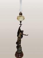 Sculpture with Oil Lamp - after Auguste Moreau (1834 – 1917), Antiek en Kunst