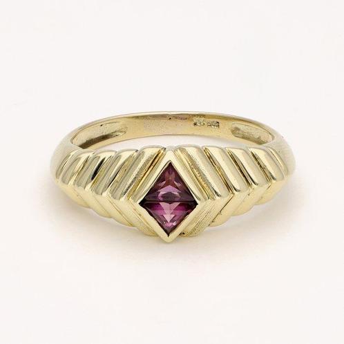 Ring - 14 karaat Geel goud - Amethist, Handtassen en Accessoires, Ringen