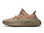 Adidas Yeezy Boost 350 V2 Sand Taupe - Maat 41 1/3 EU, Kleding | Heren, Schoenen, Ophalen of Verzenden, Nieuw