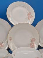 Kahla – Kaffeeservice mit floralem Dekor und Goldrand –