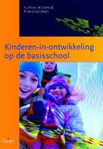 O&A-reeks 6 -   Kinderen-in-ontwikkeling op de basisschool, Livres, Livres d'étude & Cours, Frits Prins, Verzenden