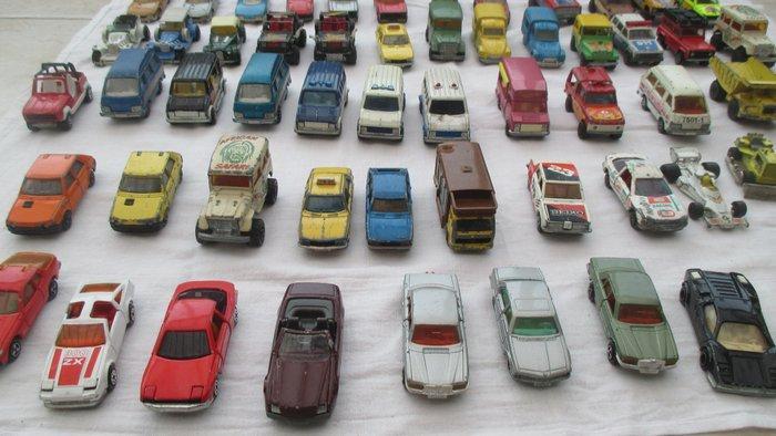 Majorette Divers - 107 - Voiture miniature - Lot de 107 Modèles