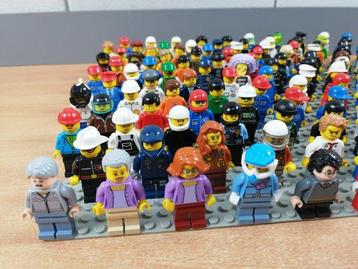 Lego - Mini figurines - partij van poppetjes 144 stuks - beschikbaar voor biedingen
