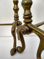 Kaminböcke - Feuerhunde - Openhaard accessoire (2) - Gegoten