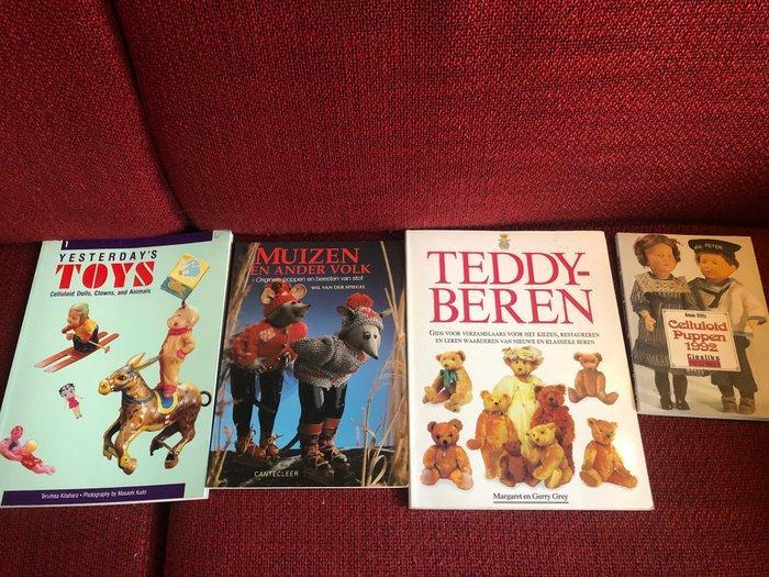 Margaret en Gerrie Grey - Teddy Beren , Toys. Celluloid, Antiek en Kunst, Antiek | Speelgoed