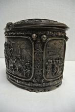 Boîte à cigares - Métal argenté