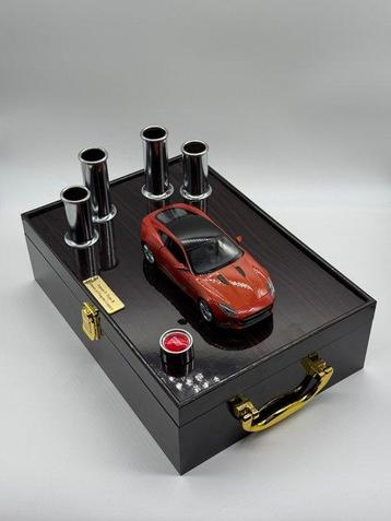1:24 - Model sportwagen - Jaguar F-Type R – Handcrafted