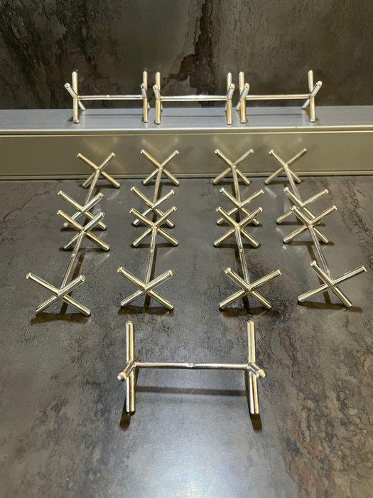 Sfam - Messensteun (12) - zilverachtig, Antiquités & Art, Antiquités | Meubles | Tables