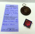 Albanie, Italie. Lotto medaglia + spilla 1940-1941 (Sans, Postzegels en Munten