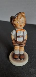 Goebel - Beeldje - Set van 6 Hummel Jongens. (6) - Porselein