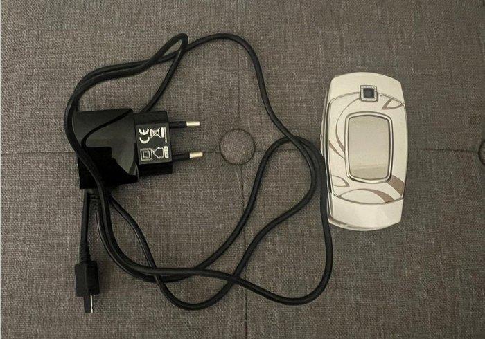 Samsung SGH E500 - Mobiele telefoon (1), Games en Spelcomputers, Spelcomputers | Overige Accessoires