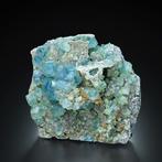 201g Top Incredible Blue-Green FLUORITE van Xia Yang Mine,