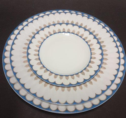 Atmospheria Royal Limoges - Tafelservies (47) - Porselein, Antiek en Kunst, Antiek | Meubels | Tafels