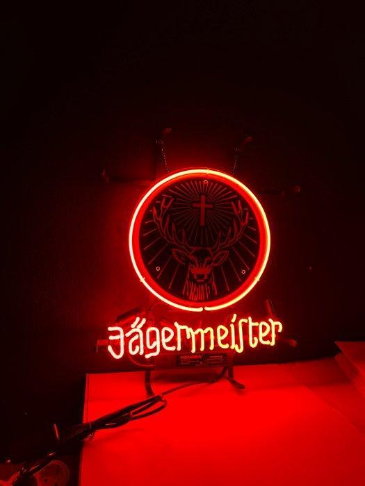 Jägermeister glazen neonbord - Jägermeister Glass Neon Sign, Antiquités & Art, Antiquités | Assiettes décoratives & Carrelages