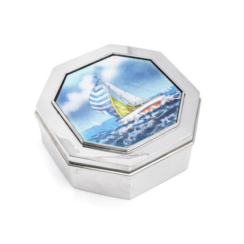 Karl Schroth - Octagonal Silver Box with Daniel Sigal Enamel, Antiek en Kunst, Antiek | Zilver en Goud