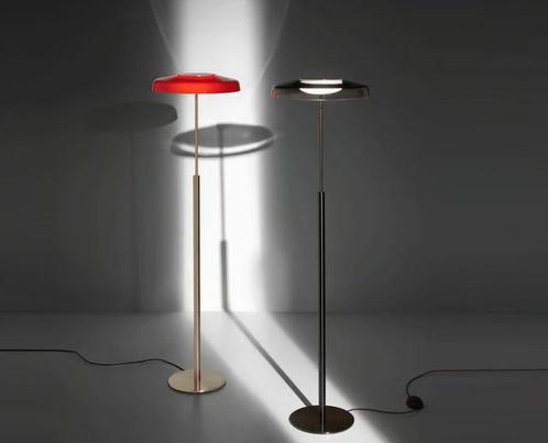 Oluce - Angeletti & Ruzza - Staande lamp - Dora - Glas,, Antiek en Kunst, Antiek | Verlichting