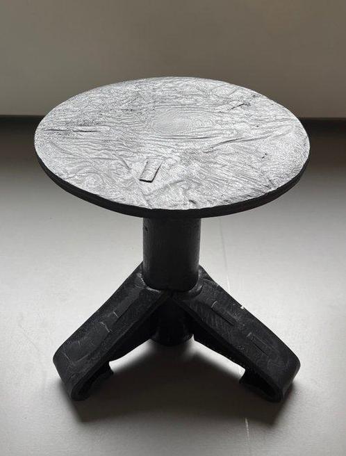 Dirk van der Kooij - Tabouret - Plastique - Excrément de, Antiek en Kunst, Antiek | Meubels | Stoelen en Sofa's
