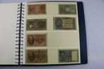 Italië, Album met Diverse Oude Italiaanse Biljetten /, Postzegels en Munten