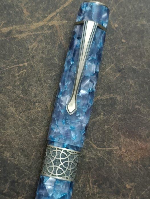 Kilk - Celestial - Vulpen, Verzamelen, Pennenverzamelingen