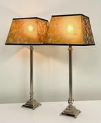 Lampe de table (2) - Chromé avec des détails élégants, Antiek en Kunst, Curiosa en Brocante