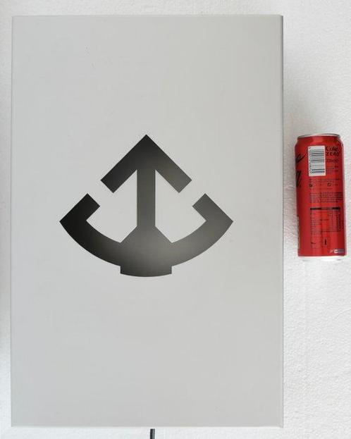 Mart Krijger - Lampe de table - Œuvre dart en aluminium, Antiek en Kunst, Antiek | Verlichting