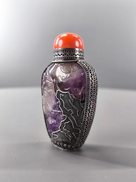 Qing Dynastie (1644-1911) Een amethist- en zilveren, Verzamelen, Mineralen en Fossielen