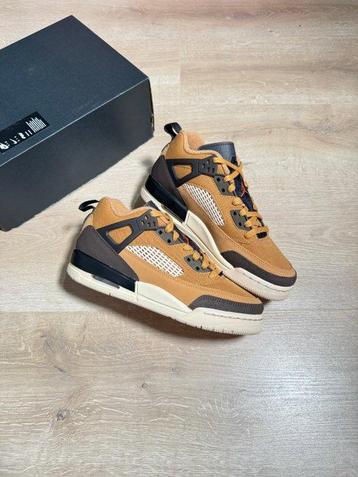 Air Jordan - Sneakers - Taille : EU 37.5 - Neuf avec beschikbaar voor biedingen