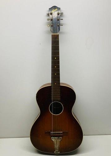 LEVIN - - Akoestische gitaar - Zweden - 1949 (Zonder beschikbaar voor biedingen