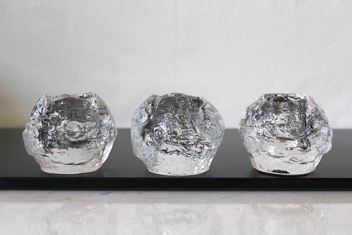 Kosta Boda - Ann Wärff - Kaarsenhouder Snowball (3) -, Antiek en Kunst, Curiosa en Brocante