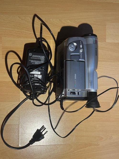 Canon V400 FlexiZone Video8 camera, Verzamelen, Foto-apparatuur en Filmapparatuur