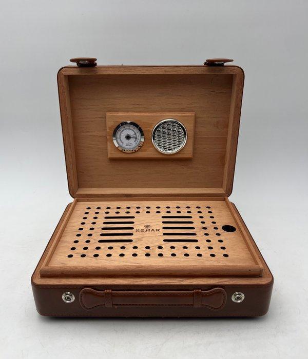 Cave à Cigares - Porte Cigares - Zonder Minimumprijs -, Verzamelen, Rookartikelen, Aanstekers en Luciferdoosjes