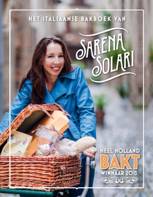 Het Italiaanse bakboek van Sarena Solari 9789021561707, Boeken, Kookboeken, Zo goed als nieuw, Verzenden