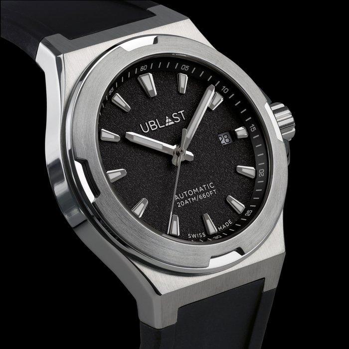 Ublast - Beyond - Automatic Swiss Made - REF.UBBEYS42BK -, Handtassen en Accessoires, Horloges | Heren