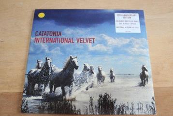 Kasabian + Catatonia - International Velvet + The