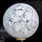 Rare boule de howlite naturelle du Canada Chef-dœuvre de la