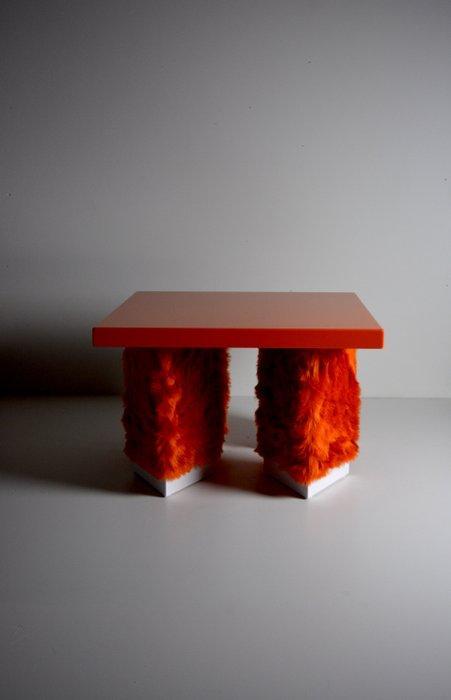 Studio Greca - Salontafel - Excentriek - Hout, Leder - ed. 3, Antiek en Kunst, Curiosa en Brocante