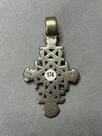 Bijou unique fait a main - Ancienne croix éthiopienne - 7 cm, Antiek en Kunst